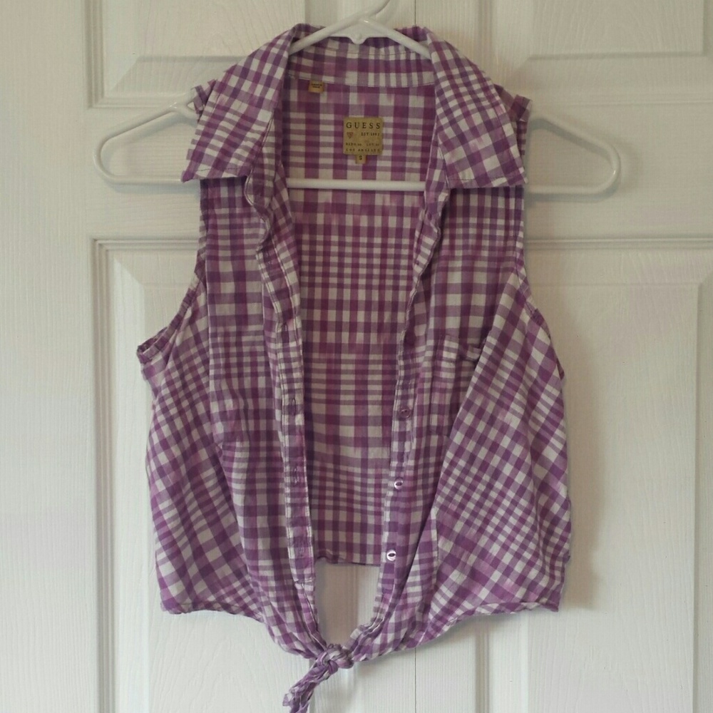 Guess front tie country girl crop top